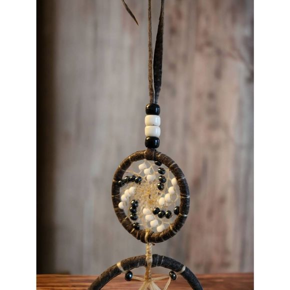Authentic Native Sioux Indian Dream Catcher to catch the Nightmares - Picture 5 of 7
